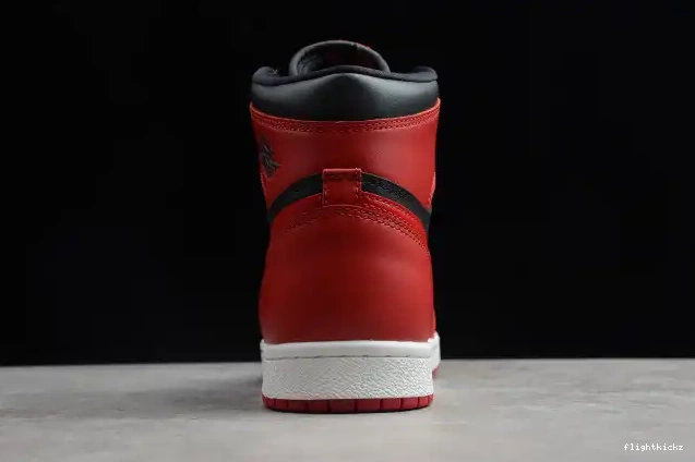 85 Air Varsity Jordan BQ4422-600 1 Red High 0611